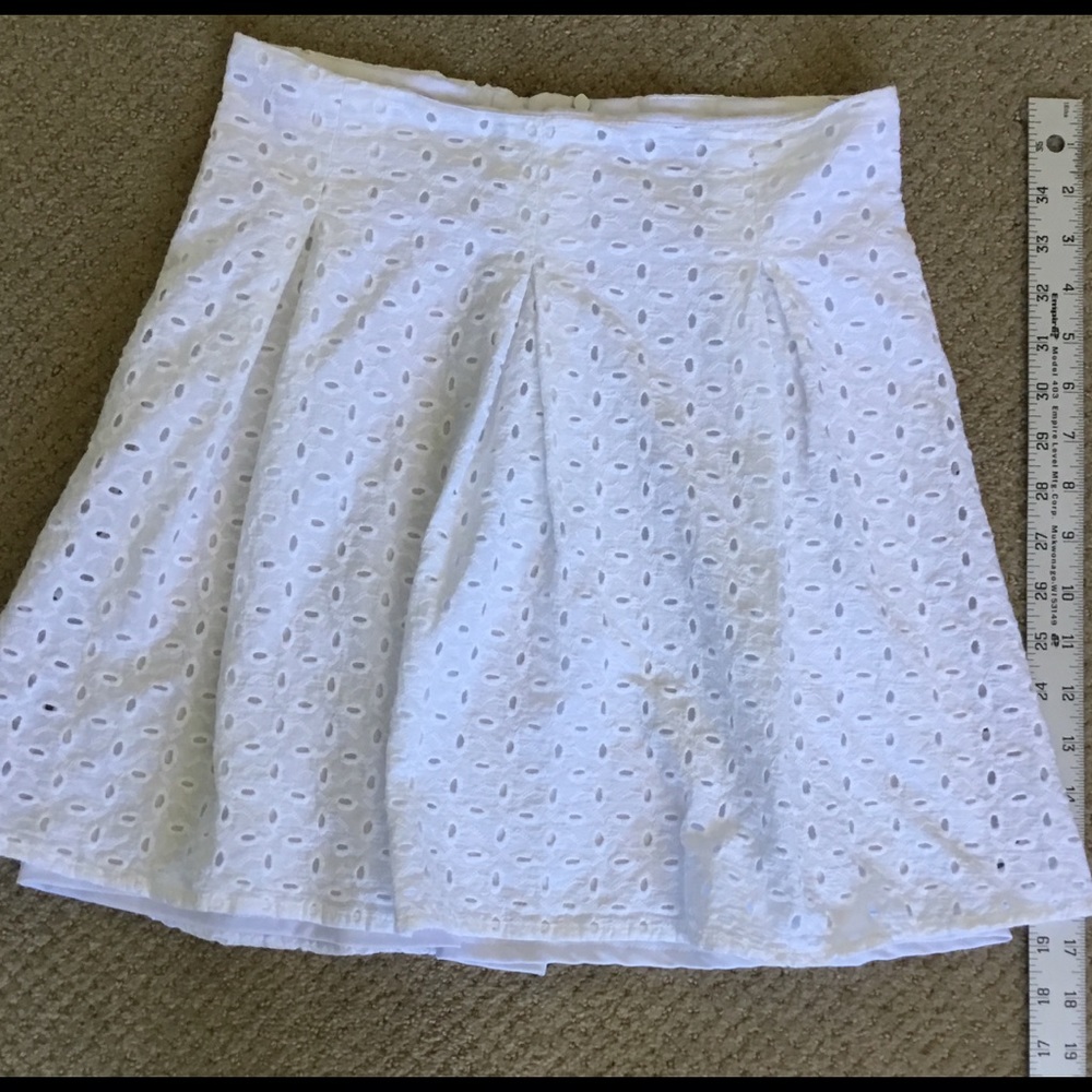 Freestyle Revolution Eyelet Skirt - EUC